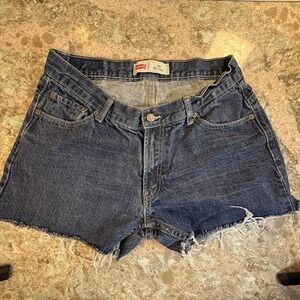 Levis 550 Relaxed Fit High Waisted Denim Cut Off Shorts Medium Wash‎ Blue Womens